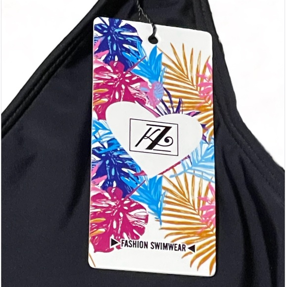 Women's Swimsuit with Adjustable Cross Straps Black Size L NWT - Picture 5 of 8